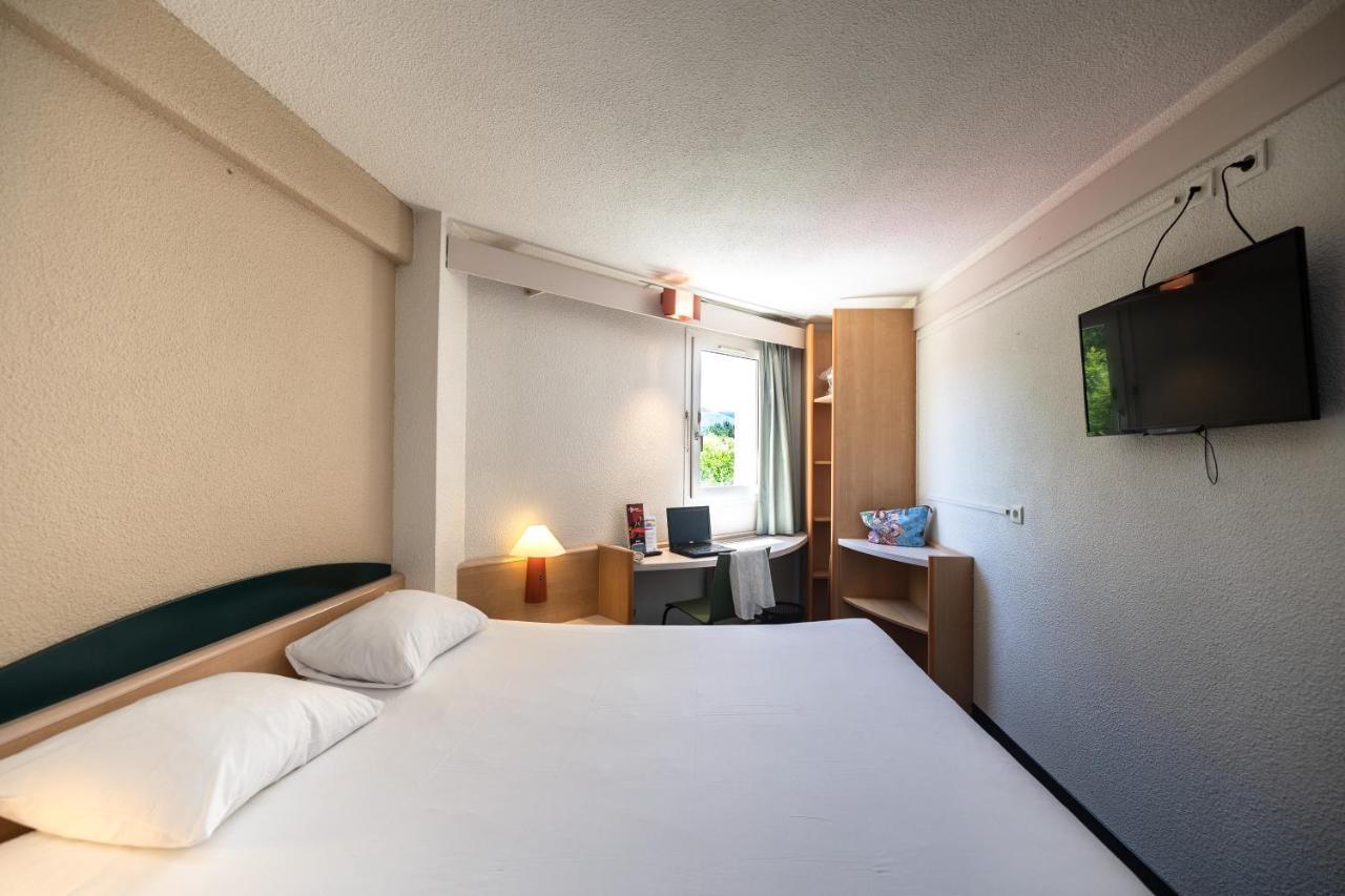 Hotel Ibis אוטון מראה חיצוני תמונה