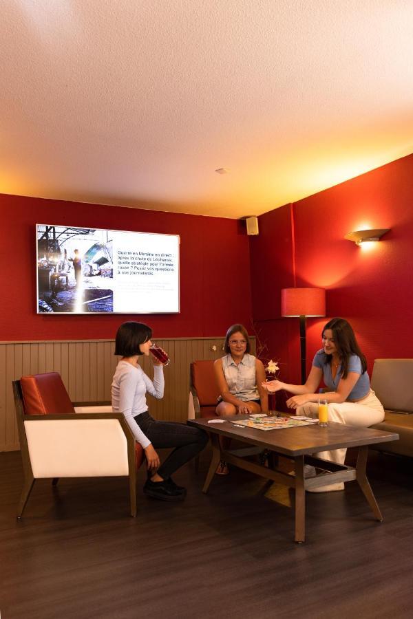 Hotel Ibis אוטון מראה חיצוני תמונה